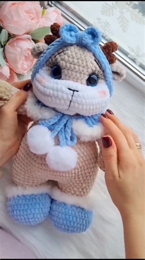 How to Crochet a Cute Reindeer | Fun & Easy Amigurumi Tutorial 🦌#crochet #amigurumi #christmas