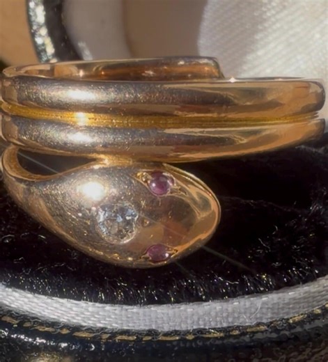 Antique/victorian 14K Yellow Gold Snake Ring With Old Mine Cut Diamond & Ruby Eyes - Etsy