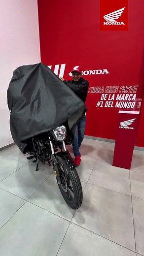 Descubre la nueva CB 125F 2.0 MAX para la ciudad