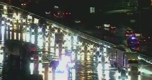 Heavy rain, flooded roads slam North Texas during evening commute