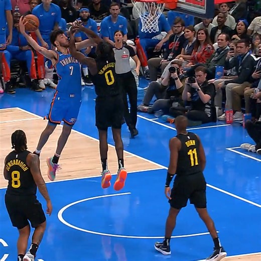 281K views · 3.7K reactions |  the BEST DUNKS from Week 22’s NBA action!  | NBA | Facebook