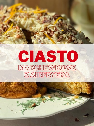 Ciasto marchewkowe z airfryera, idelane na Wielkanoc i nie tylko 🥕🐣 Składniki (forma 20 cm) 2 marchewki ok 200g 3 jajka 🥚 110ml oleju rzepakowego/awokado 150g mąki pszennej tortowej 1 łyżeczka proszku do pieczenia 100g cukru szczypta soli 1 łyżeczka cynamonu 1 łyżeczka imbiru w proszku garść orzechów np. migdały, pekan, włoskie 🌰 2 łyżki wiórków kokosowych 🥥 Krem: 2 opakowania serka kanapkowego 2 czubate łyżki miodu 🍯 skórka z ½ pomarańczy Przygotowanie:Mąkę przesiej, żeby pozbyć się grude