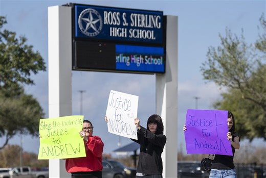 Goose Creek CISD student charged in fatal stabbing at Baytown high school