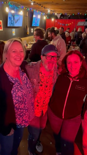 Everyone’s a winner at 20 Questions Trivia, because wrong answers score points if they’re funny. And the top 5 teams go home with prizes. The next show is tonight @ Trip, at 7pm. | 20 Questions Trivia