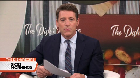 How to make a pumpkin spice martini that's fall in a glass