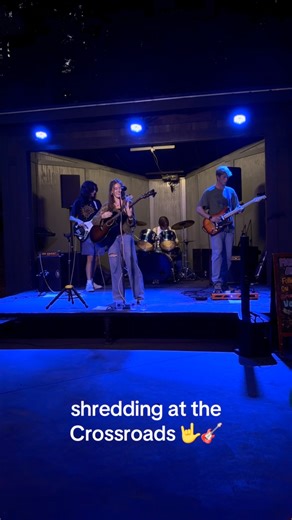 only the best guitar solos here 蘭蘭#magnoliaave #cream #crossroads #band #auburn | Leah Slaughter | Facebook