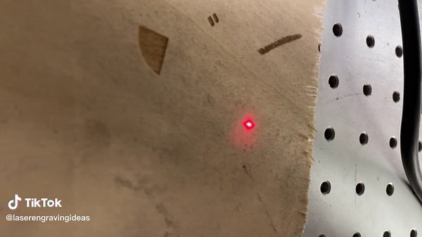 Wood engraving by the co2 galvo laser engraving machine #woodengraving #wood #woodcutting #woodworking #woodworker #laserengraving #lasercutting #lasermarking