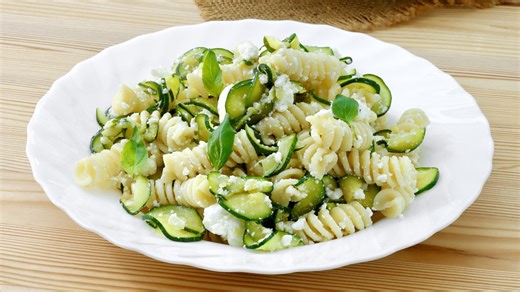 Cold Pasta with Zucchini and Ricotta