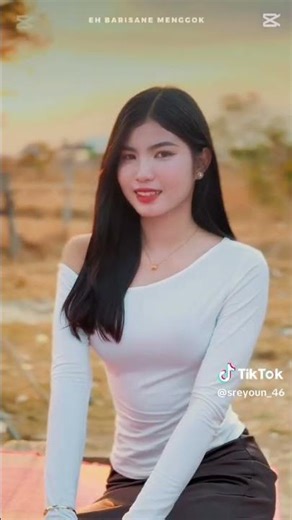 082 រងចាំម្ចាស់ស្នេហ៍😅 #sreyoun #thetrollcambodia @Klev @Nut ♡ #CapCut