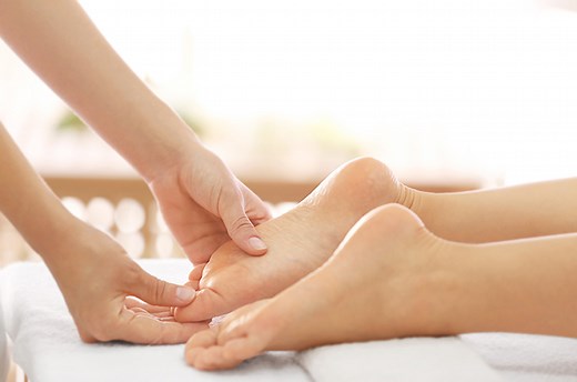 7 Titik Refleksi Kaki Yang Perlu Kamu Ketahui Manfaatnya Untuk Tubuh!