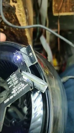 Harman/kardon Bluetooth speaker Right side audio not working repair#Mr.service