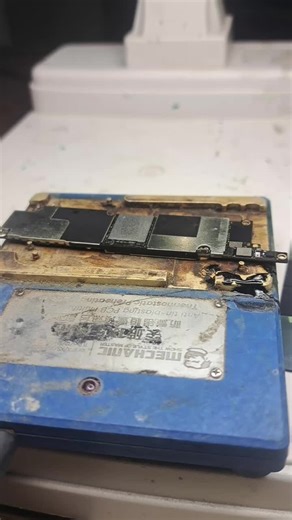 ‏IPHONE XR OPERTION