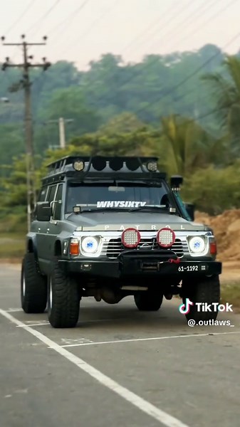 Explore the Nissan Patrol Y60 Off-Road Adventure