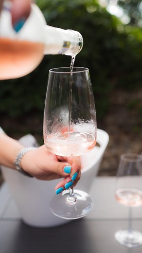 Alegerea îți aparține, cum s-ar spune. 🤫 #Drink #FoodRestaurant #Privighetoarea #Hotel #Club #Slobozia | The Garden Lounge