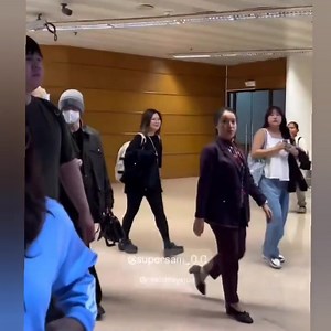 Welcome back to the Philippines, Stray Kids. Let's dominATE the largest indoor arena, the Philippine Arena tomorrow at 7 PM via @supersam_0.0. | Philippine Concerts