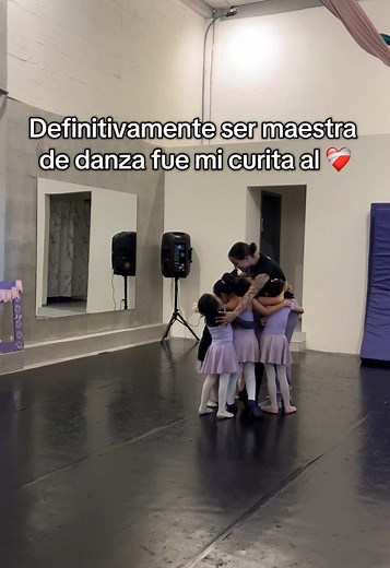 El éxito de Performance es el reflejo de nuestro amor por lo que hacemos. Cada proyecto es un compromiso de corazón y dedicación. ✨❤️‍🩹 #performance #babyballet #fypシ゚ #quito #balletclasico