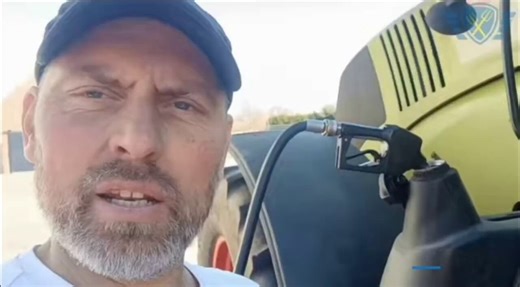 Goed idee! We voeren rode diesel weer in en dan stoppen we gelijk ook de subsidies uit de EU voor boeren. Die selectieve verontwaardiging over wat ze moeten betalen en niet over wat ze krijgen.