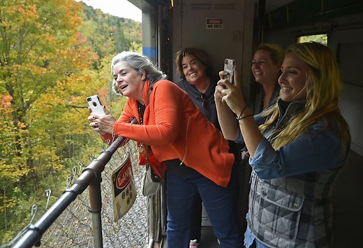 Autumn by Rail: Here are 8 fall foliage train rides to enjoy in Upstate NY
