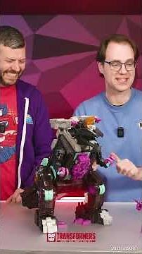 #TransformersTuesday Showcase! The TITAN CLASS Generation Selects G1 TRYPTICON!