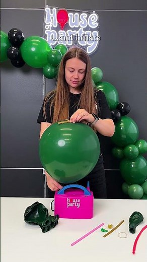 Let's make a giant balloon dog! #balloontutorial #balloon#balloondog