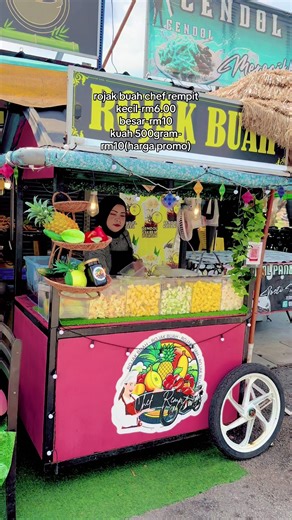 Rojak Buah Chef Rempit: A Taste of Freshness