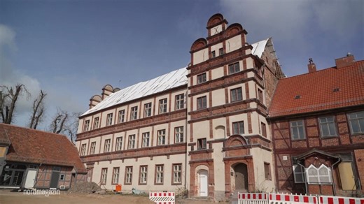 Nordmagazin: Frühjahrsputz am Schloss: Museumssaison in Gadebusch startet