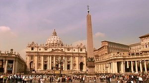 Tight on time? The Heart of Italy in 9 Days Tour is Rick Steves' personal "best of" distillation of our Best of Italy tour: ricksteves.com/tours/italy/heart-italy Beginning with the "must see" sights of the Eternal City of Rome, your guide will help you experience the very heart of this remarkable country: the Tuscan hill-town ambience of Volterra, the pedestrian-friendly streets of Lucca, harbor-hugging villages of the Italian Riviera, and the amazing art of Renaissance Florence. Along the way,