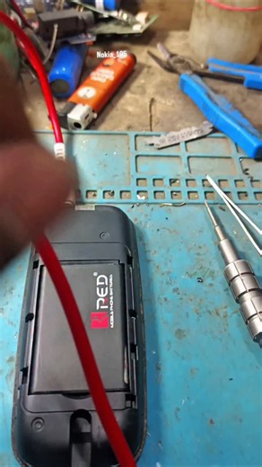 Karan Choudhary on Instagram: "Nokia 105 Display White Problem 😱💯 #mobilerepair #smartphone #displaychange #batterychange #trending"