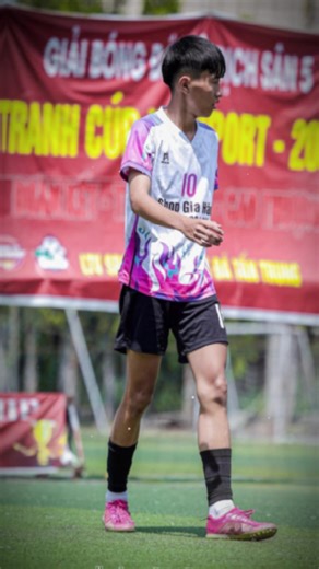 Đội trưởng nay cũng sợ nắng nữa trơi#xuhuongtiktok #bongdaphui #bongdaphuitayninh #ush #pvffootballacademy @Đức Việt