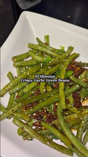 Garlic green beans recipe | 10 minutes crispy garlic stirred fried green bean recipe