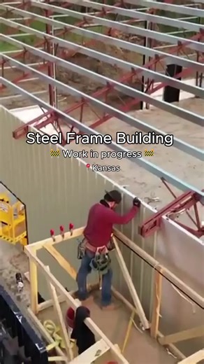 Can’t beat a good progress shot from above 👀 Looking for a steel frame building construction company in Kansas? Contact us: www.aibuildingkc.com🌐 #kansas #steelframebuilding