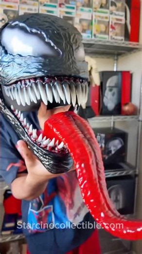 🖤 We Are Venom! Epic Life Size Helmet Review 👅