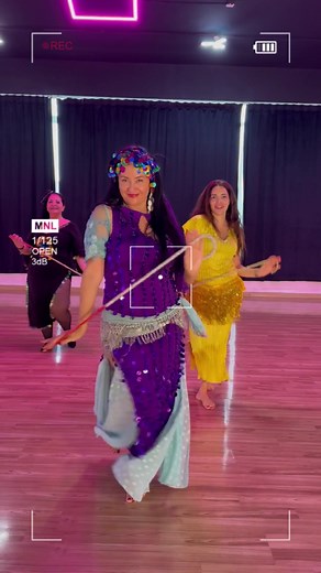 Dazzling Dubai Belly Dance Performance by Saidi