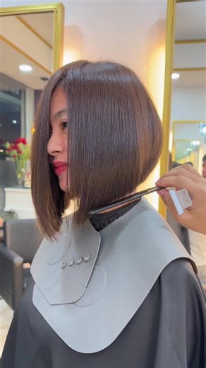 Get a Stunning Inverted Bob with Dark Brown Hair Color