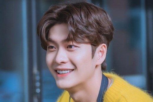 7 best movies and TV shows starring the charismatic Kang Tae-oh