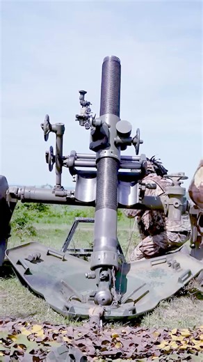 Hard training with mortars #shorts #military