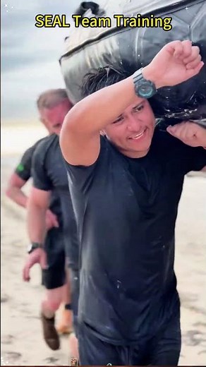 Underwater Navy Seals Training#navyseal #navysealtraining #BUDS #specops #usnavy
