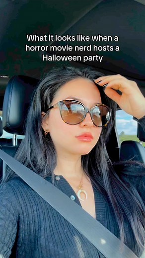 What it looks like when a horror movie nerd hosts a Halloween party 🎃 | Jbunzie