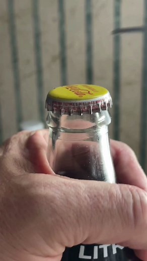 Coke or Pepsi? #iconic #cokebottle #cocacola #upgrade #cokeandasmile #glassart #glassartist #fypdoesntwork