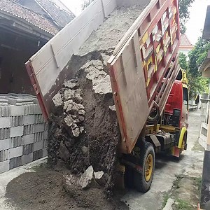 255K views · 428 reactions | Dump Truck Loading Sand Merapi | Discover World | Facebook