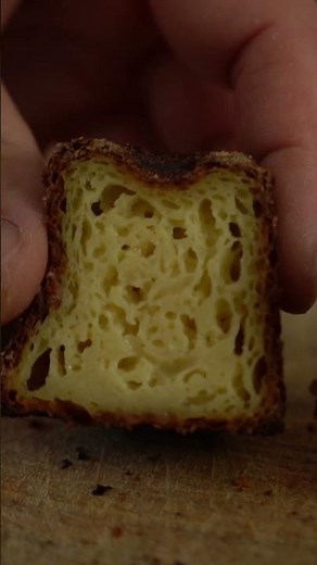 French Chef Shows You REAL Canelé Bordelais Texture