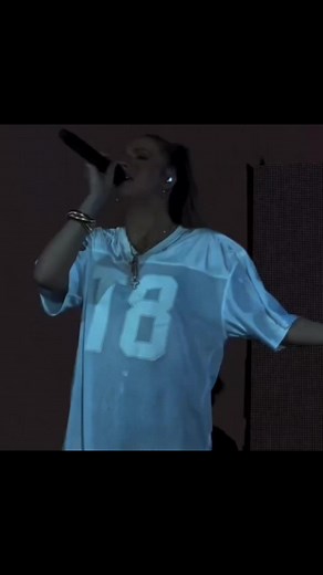 Tate McRae Live Performance of 'You Broke Me First' | Think Later World Tour