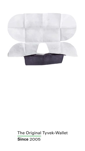 Style meets function for your front pocket 🎨 The Starry Wave Billfold – Dynomighty Billfold blends classic bifold layout with the same great art motif and ultra-thin Tyvek® construction | mighty wallet®