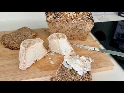 I Made Blue Cheese at Home… and It Actually Worked! 🧀 (Creamy & Easy Recipe)