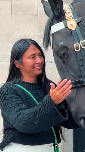 20K views · 1.3K reactions | Beautiful connection ❤️❤️❤️ . 黎Don't forget we have a small online store specializing in selling Native American products if you like you can visit the store and support us ❤️❤️ Visit Our Shop  https://www.thenativeamericansstore.com/collections/all | Native Americans Spirit | Facebook