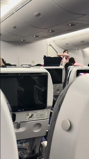 【CAのお仕事✈️】機内食サービススタート全日空機エアバスA-380:2025年11月26日