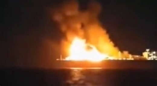 🔥 A Russian liquefied natural gas tanker is on fire in the Mediterranean Sea, Reuters sources report. The tanker Arctic Metagaz is carrying gas and is under US and UK sanctions. The fate of the vessel’s crew is currently unknown. According to MarineTraffic data, the tanker last transmitted its location signal off the coast of Malta on March 2. A fire reportedly broke out on board afterward. One source suggested that the vessel may have been attacked by maritime drones, though there is no offici
