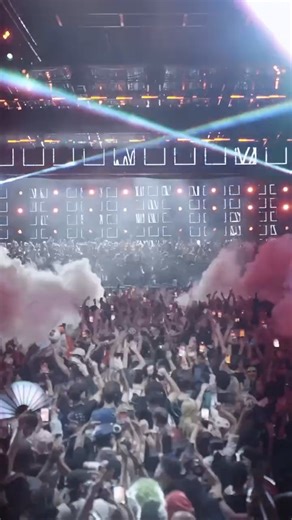 18K views · 324 reactions | Halloween weekend was thrilling.. 李  Thank you Miami | Disclosure | Facebook