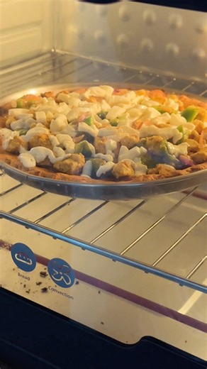 Easy Homemade Pizza 🍕 | Let’s Make Pizza at Home | Quick Pizza Recipe