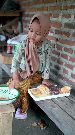 #snacks #drama #sad #snacking